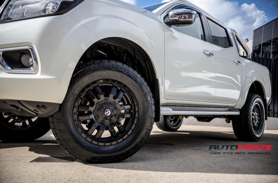 NISSAN-NAVARA-SLEDGE-MATTE-BLACK